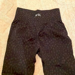 AYBL leggings